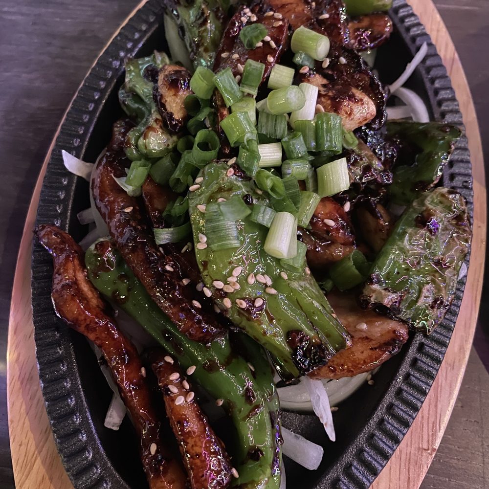 Urban Pocha - Pork jowl with shishito pepper - Korean Near Me - Pasadena, California Urban Pocha - Pork jowl with shishito pepper - Korean Near Me - Pasadena, California