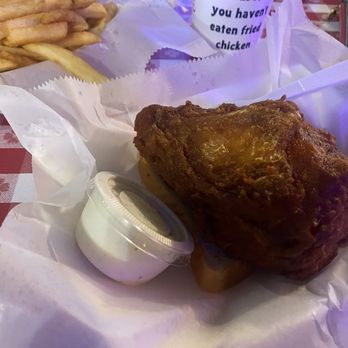 Gus's World Famous Fried Chicken - Chicken breast and ranch - Southern Near Me - Memphis, Tennessee Gus's World Famous Fried Chicken - Chicken breast and ranch - Southern Near Me - Memphis, Tennessee