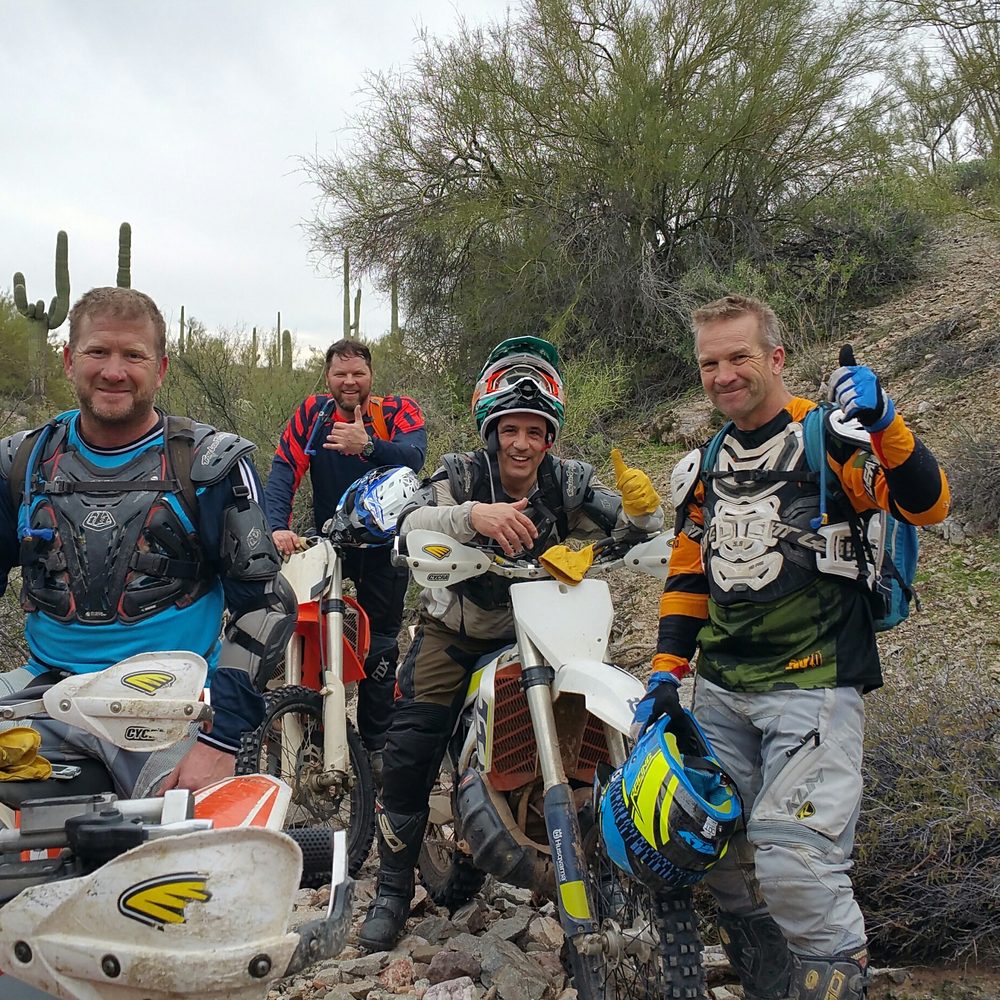 ハスキー TOP 10 BEST Dirt Bike Rental near Black Canyon City, AZ