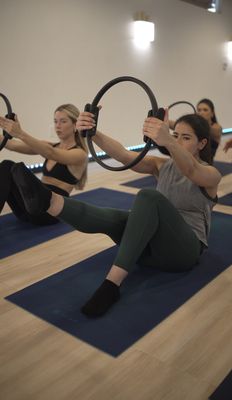 Circuit Works by null