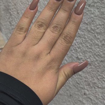 Diva's Nails - Nail Salons Near Me - Burbank, California