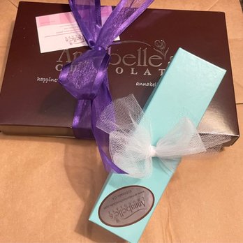 Annabelle's Chocolate Lounge - 1 pound Box @ $28 per pound 4 truffles assorted @ $2.25 each - Desserts Near Me - El Dorado, California