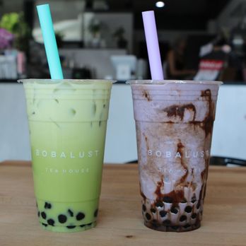 BobaLust Tea House - Thai green tea and taro oreo smoothie - Bubble Tea Near Me - Tukwila, Washington