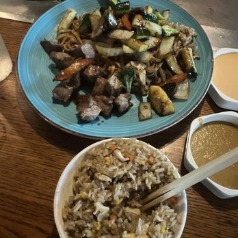 Domo Steak & Sushi - a plate of rice and vegetables - Sushi Bars Near Me - Bloomington, Indiana Domo Steak & Sushi - a plate of rice and vegetables - Sushi Bars Near Me - Bloomington, Indiana