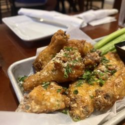 Dave & Buster's Glen Allen - Richmond - Garlic Parmesan wings