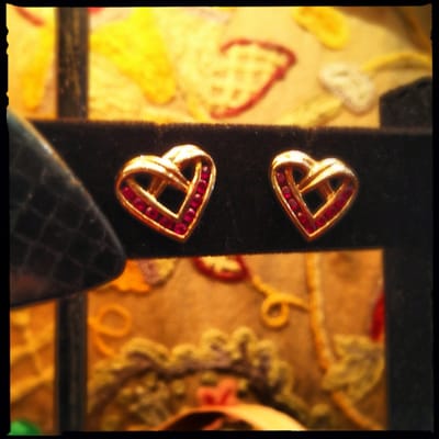 Pippin Vintage Jewelry by null