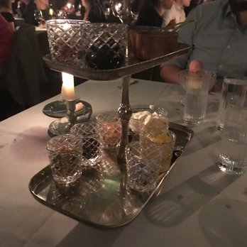 Maple & Ash - Steakhouses Near Me - Chicago, Illinois