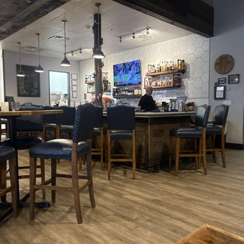 CraftWay Kitchen Frisco - Bar area - New American Near Me - Frisco, Texas