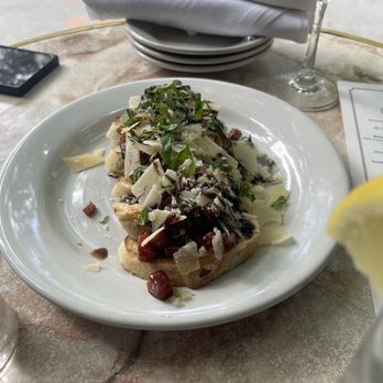 Cafe Intermezzo - Midtown - Italian Bruschetta - Cafes Near Me - Atlanta, Georgia