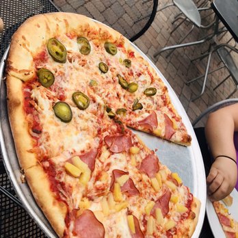 Taffy's Pizza - Pizza Near Me - Santa Barbara, California Taffy's Pizza - Pizza Near Me - Santa Barbara, California