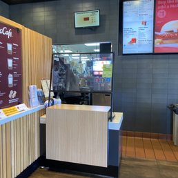 I was literally standing here waiting for someone to come to the cashier station for 15 mins I was literally standing here waiting for someone to come to the cashier station for 15 mins