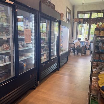 Basket Case Grocer - Coffee & Tea Near Me - Nashville, Tennessee