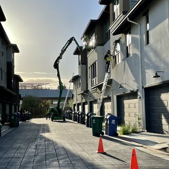 San Francisco Bay Window Cleaning - Our crew in action - Window Washing Near Me San Francisco Bay Window Cleaning - Our crew in action - Window Washing Near Me