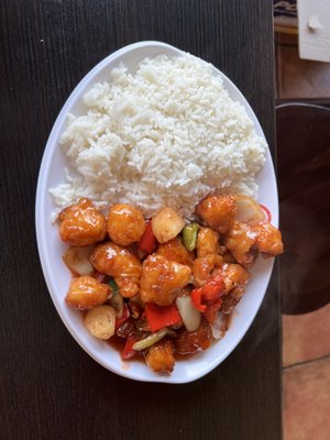 Totts Asian Diner by null