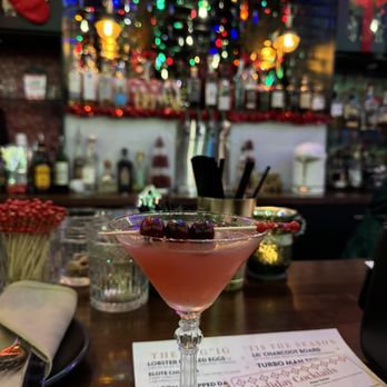 Iron Gate Bar - Bars Near Me - Wyandotte, Michigan