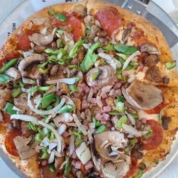 Paisano's Pizza - Pizza supreme - Pizza Near Me - Frederick, Maryland