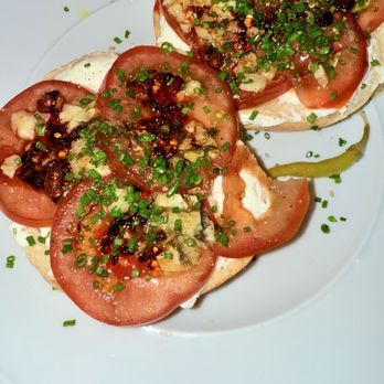 Sable - Tomato bagel - Bagels Near Me - Miami, Florida