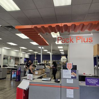 FedEx Office Print & Ship Center - Inside - Shipping Centers Near Me - Decatur, Georgia FedEx Office Print & Ship Center - Inside - Shipping Centers Near Me - Decatur, Georgia