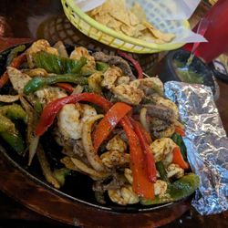 Fiesta Mexicana - Fajitas - veggies were particularly good