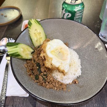 Rimtang - Ka-Praw - Thai Near Me - Washington, DC, District of Columbia