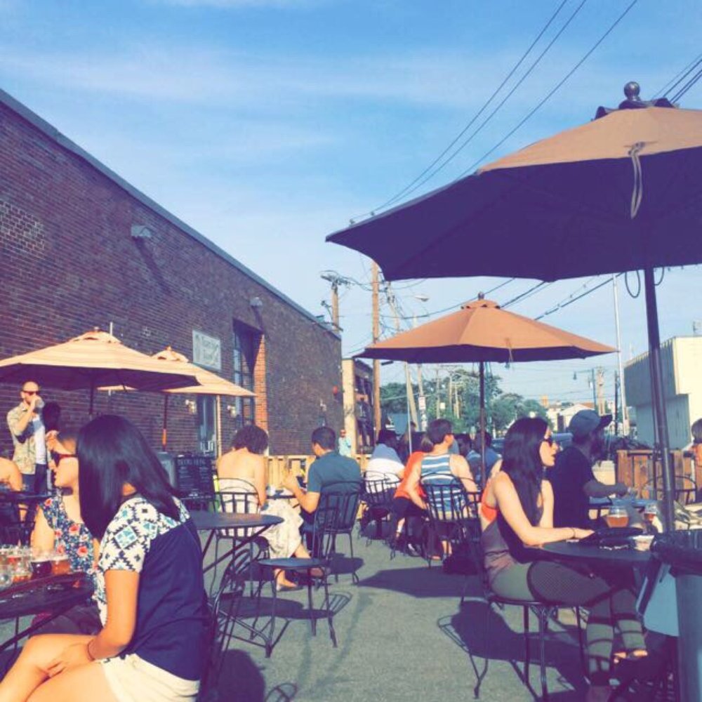 Night Shift Brewing - Outdoor space - Breweries Near Me - Everett, Massachusetts Night Shift Brewing - Outdoor space - Breweries Near Me - Everett, Massachusetts