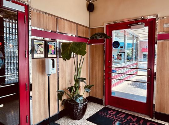 Red Line Diner by null