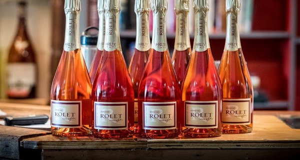 Market Street Wine by null