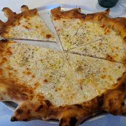 Divizia - Garlic cheese bread