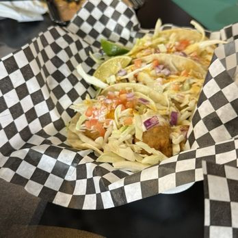 Dia De Los Pescados - Shrimp tacos - Food Trucks Near Me - El Paso, Texas