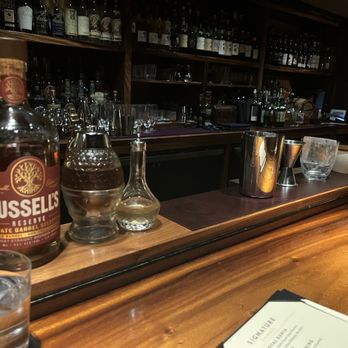 Bar Leather Apron - Preparation for the Matcha - Cocktail Bars Near Me - Honolulu, Hawaii