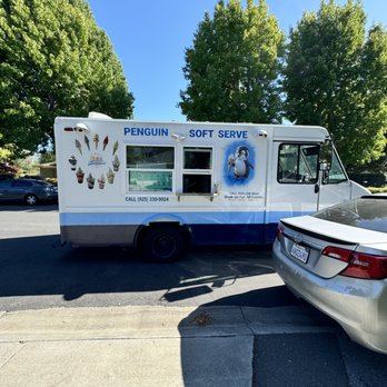 Penguin Soft Serve - Food Trucks Near Me Penguin Soft Serve - Food Trucks Near Me