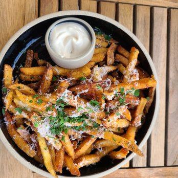 The Edwin Hotel - Truffle Fries - Hotels Near Me - Chattanooga, Tennessee The Edwin Hotel - Truffle Fries - Hotels Near Me - Chattanooga, Tennessee
