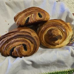 Woodman's Artisan Bakery - Croissant and chocolate croissant
