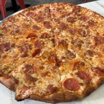 Cam's Pizzeria - Pepperoni pizza extra cheese well done - Pizza Near Me - Port St. Lucie, Florida
