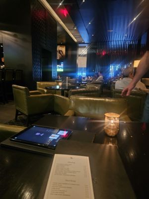 Hy's Steakhouse & Cocktail Bar by null