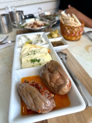 Zezafoun Syrian Cuisine by null