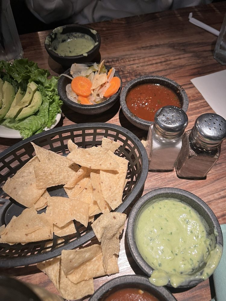 Molina's Cantina