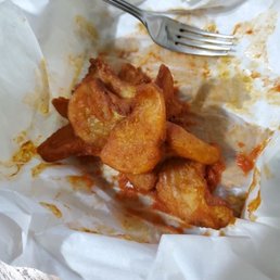 Sidewinder fries tossed in Buffalo sauce, so delicious. Every piece covered, so it's not just drizzled on top. (photo after eating)