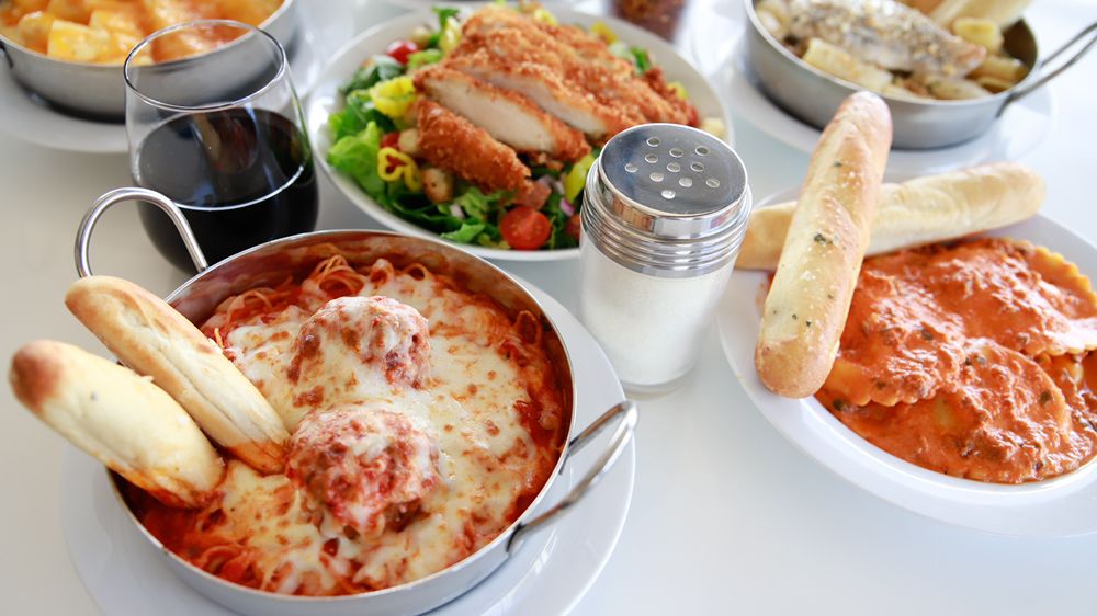 LOUIE ANGELO’S FAST CASUAL ITALIAN 53 Photos & 77 Reviews Pizza 325 Randall Rd, South