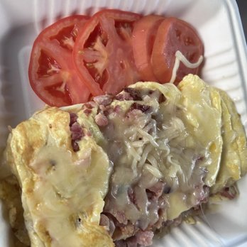 Kihei Caffe - Atkins omelette - Hawaiian Near Me - Kihei, Hawaii Kihei Caffe - Atkins omelette - Hawaiian Near Me - Kihei, Hawaii