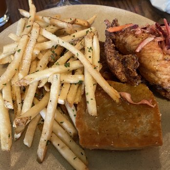 Avalon Cafe And Kitchen - Ann Arbor - Crispy Chicken - Cafes Near Me - Ann Arbor, Michigan