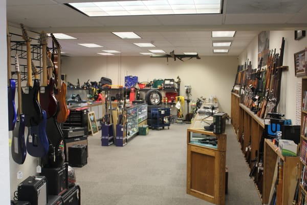 SOUTHERN OREGON PAWN - Updated July 2026 - 18 Reviews - 400 N Riverside