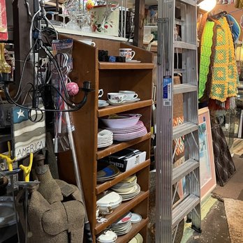 Oddballs Nifty Thrift - Thrift Stores Near Me - Oakland Park, Florida