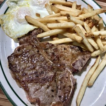 NORMS - Diners Near Me - Van Nuys, California