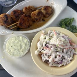 Blackened Scallops & Coleslaw