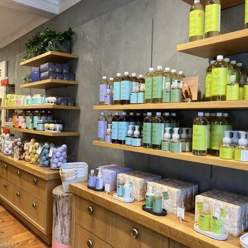 Rocky Mountain Soap Company - Hair products, bath bombs.. - Cosmetics & Beauty Supply Near Me - Canmore, Alberta Rocky Mountain Soap Company - Hair products, bath bombs.. - Cosmetics & Beauty Supply Near Me - Canmore, Alberta