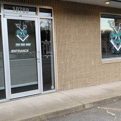 Christy & Co Salon - Outside