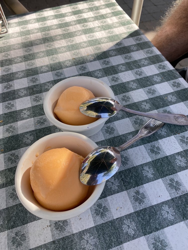 Gumba's Italian Restaurant