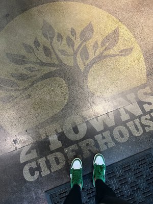 2 Towns Ciderhouse by null