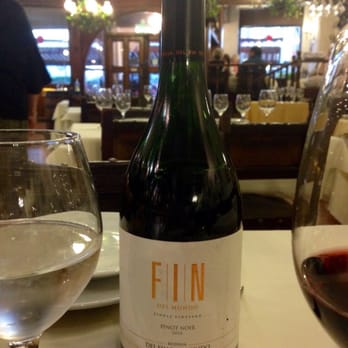 Las Nazarenas - A great Pinot Noir - Steakhouses Near Me - Buenos Aires, C